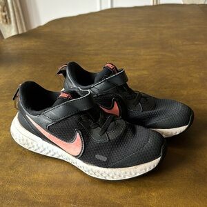 Nike Revolution Black Sneaker with Pink Swoosh size 2